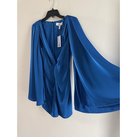Badgley Mischka Nora Satin V-Neck Long Bell Sleeve Twist Front Mini Dress size 2 - Picture 9 of 14